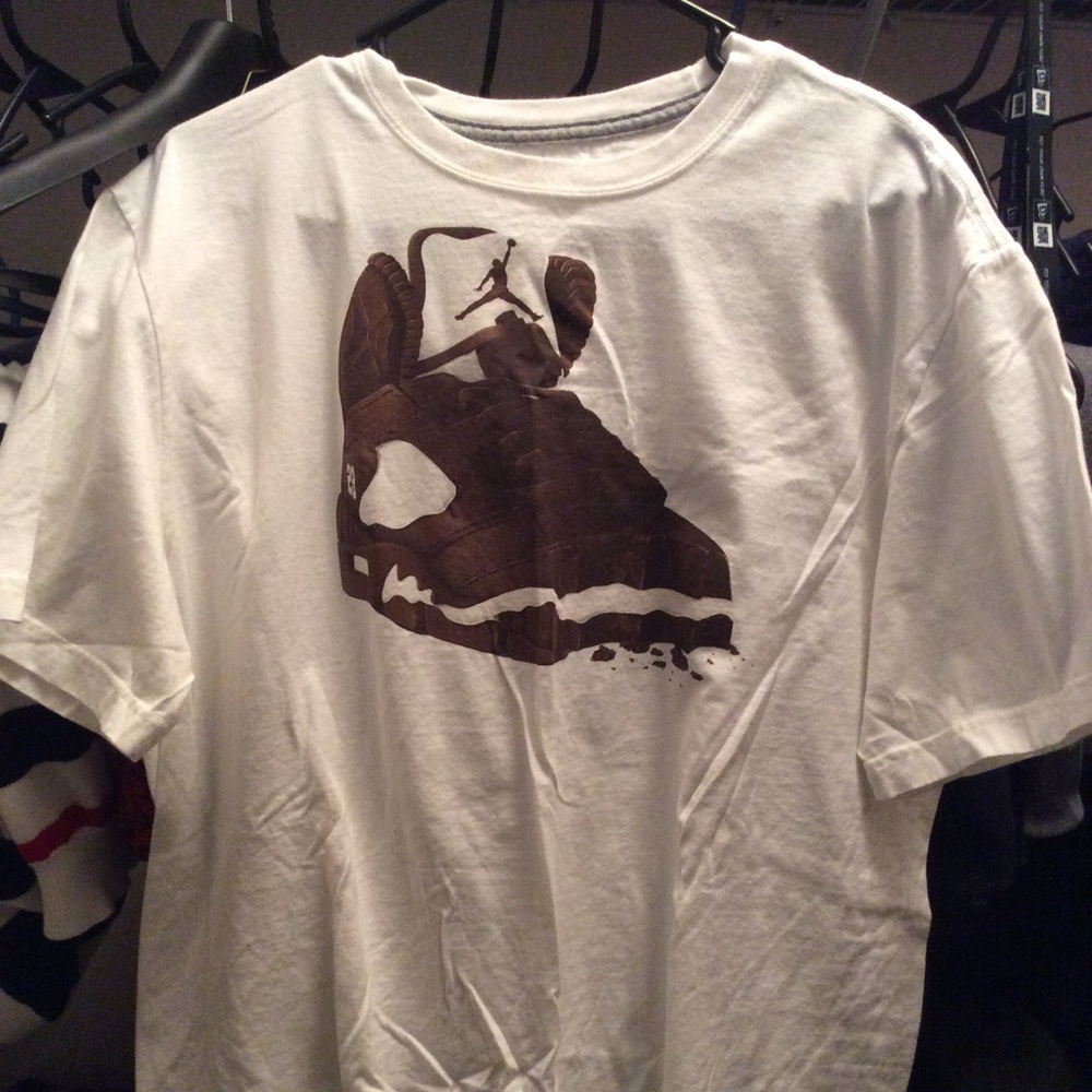 4 Nike Air Jordan Tees
